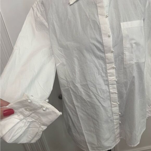 White Button-Up Shirt with Pearls - Picture 4 of 7